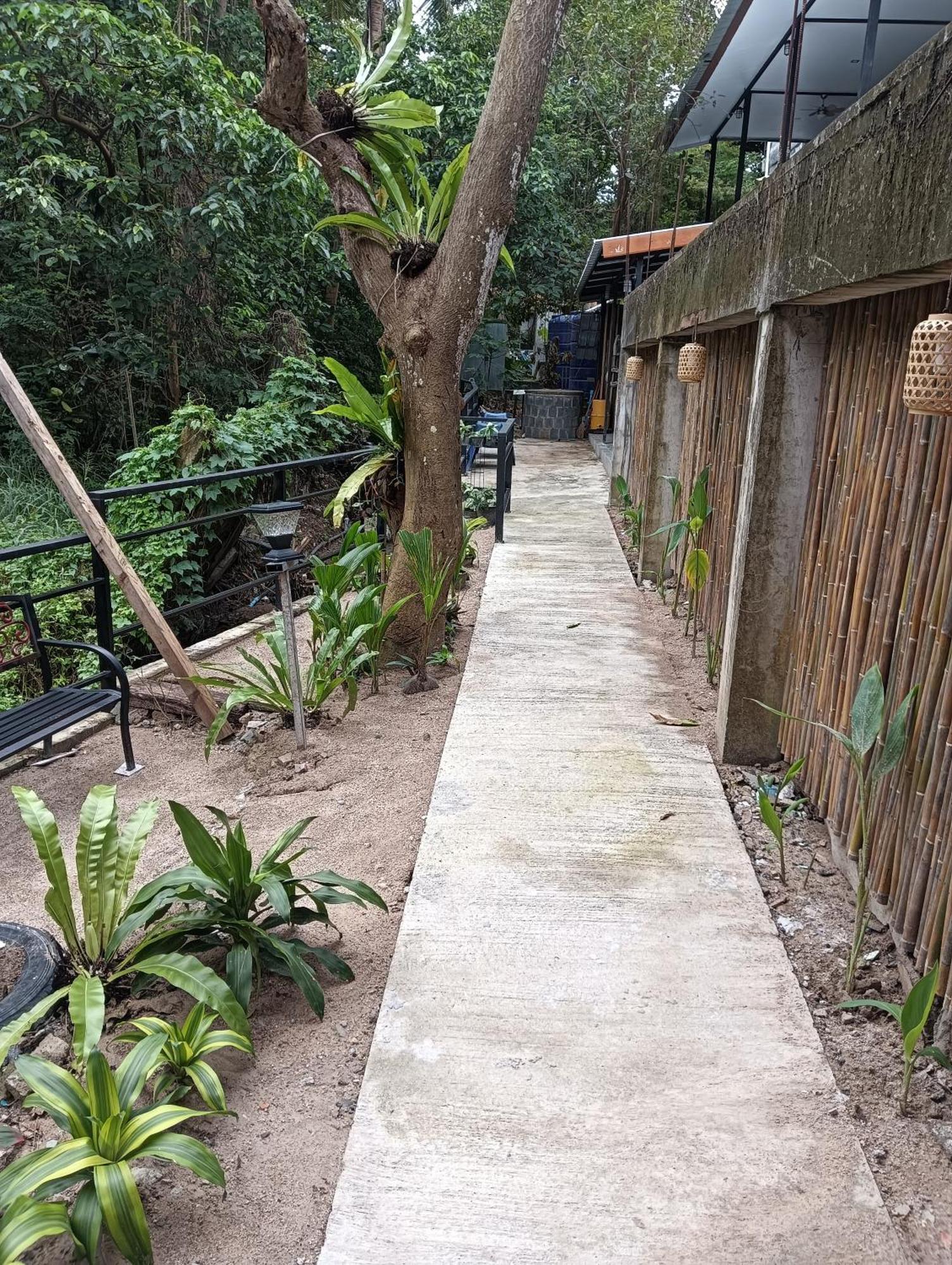 White Jail At Koh Tao Hostel Exterior foto